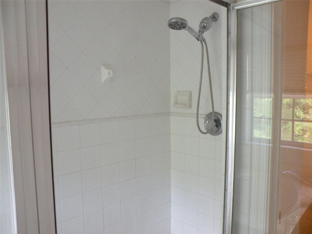 Lakeview West 158-44 B - Residential