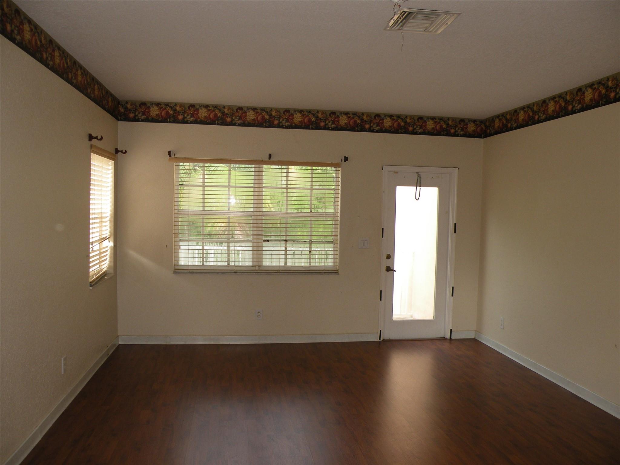 Lakeview West 158-44 B - Residential
