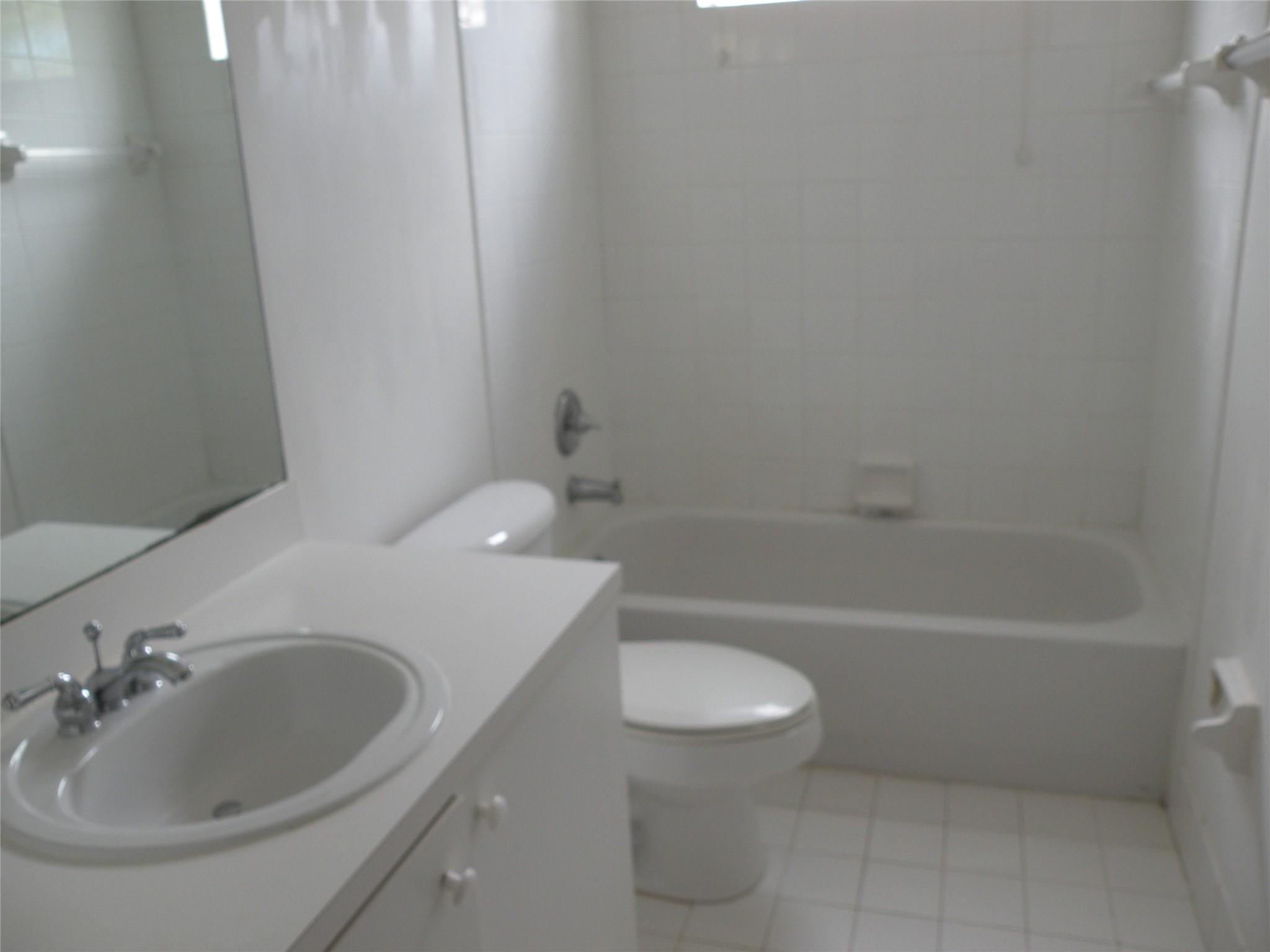 Lakeview West 158-44 B - Residential