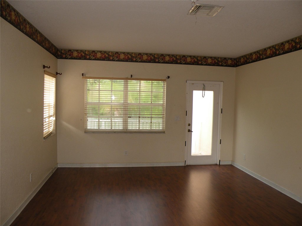 Lakeview West 158-44 B - Residential