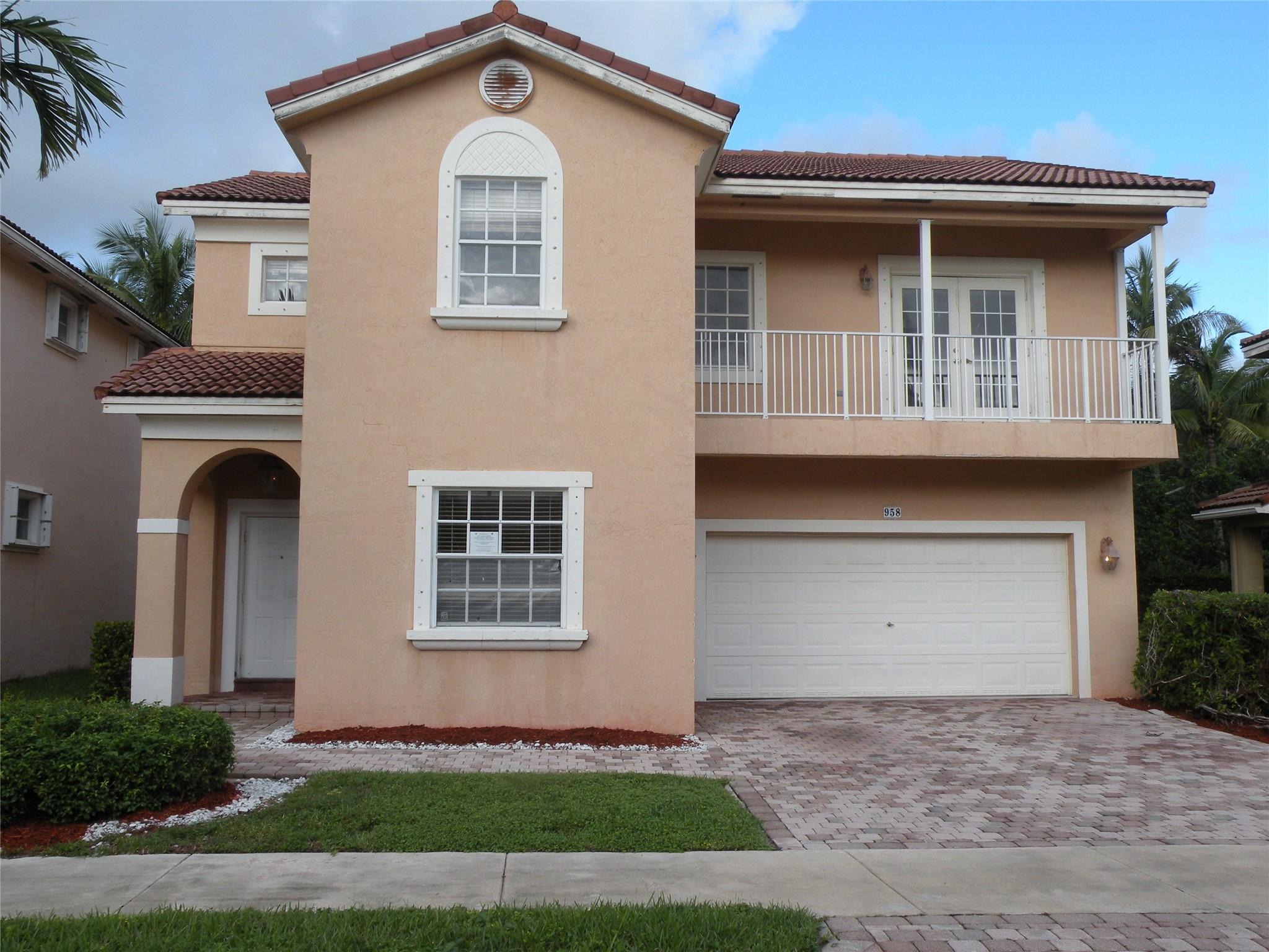 FANTASTIC OPPORTUNITY TO OWN THE LARGEST MODEL IN THIS DESIRABLE COMMUNITY. TWO BALCONIES, COVERED PATIO, LARGE KITCHEN WITH ISLAND, AND LARGE FAMILY ROOM UPSTAIRS. WELL ESTABLISHED GATED COMMUNITY CLOSE TO SCHOOLS, HIGHWAYS, AND AMENITIES. AS-IS.