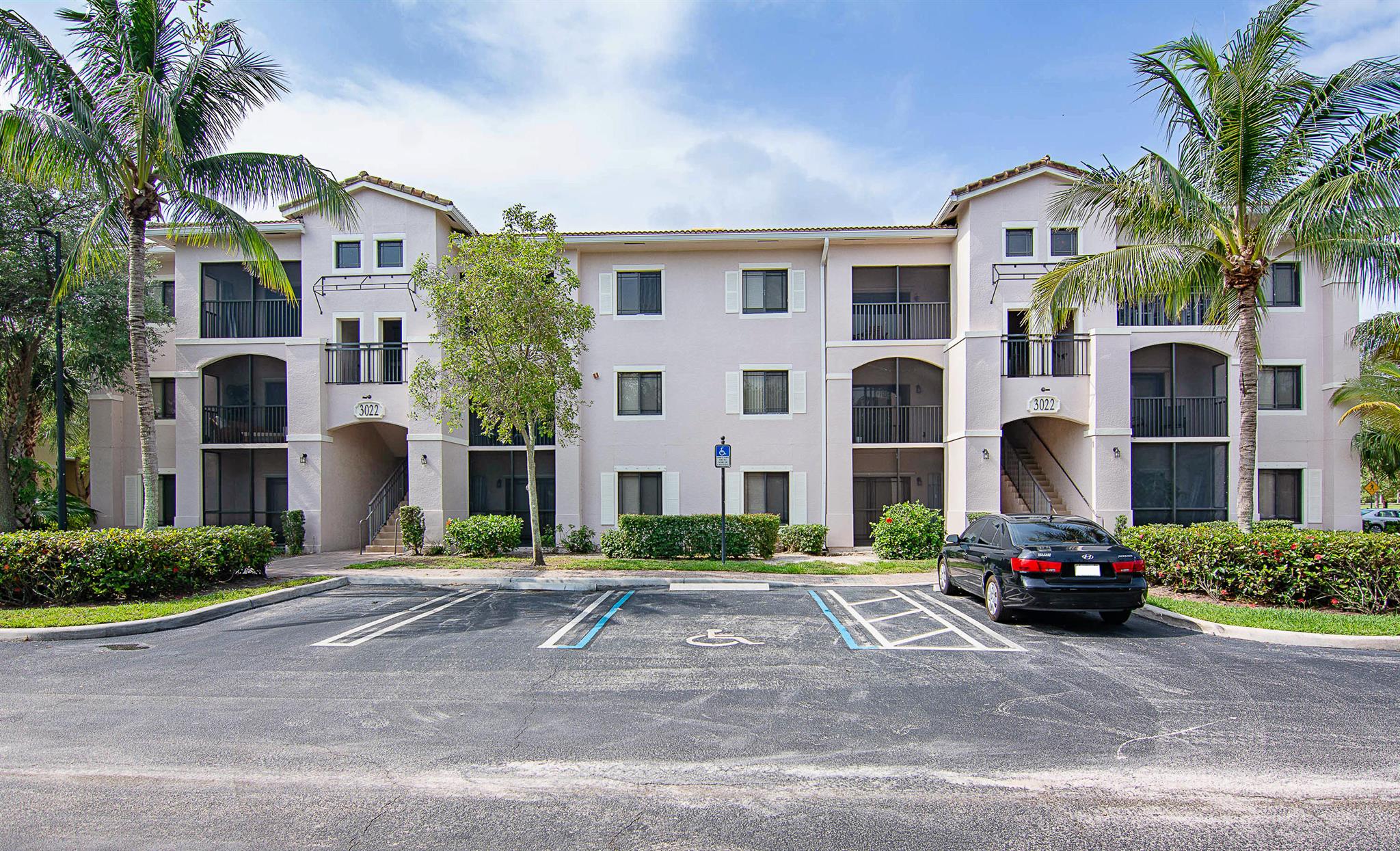 Lovely, updated unit located on the 1st floor. This 1/1 unit has contemporary tile floors, updated kitchen with quartz counter tops and stainless appliances. Separate laundry room with LG appliances and views of a quiet and tranquil green space. Enjoy the resort like amenities at San Matera. Located close to the Gardens Mall, Downtown at the Gardens, restaurants and I95. Enjoy this move in ready, updated unit.