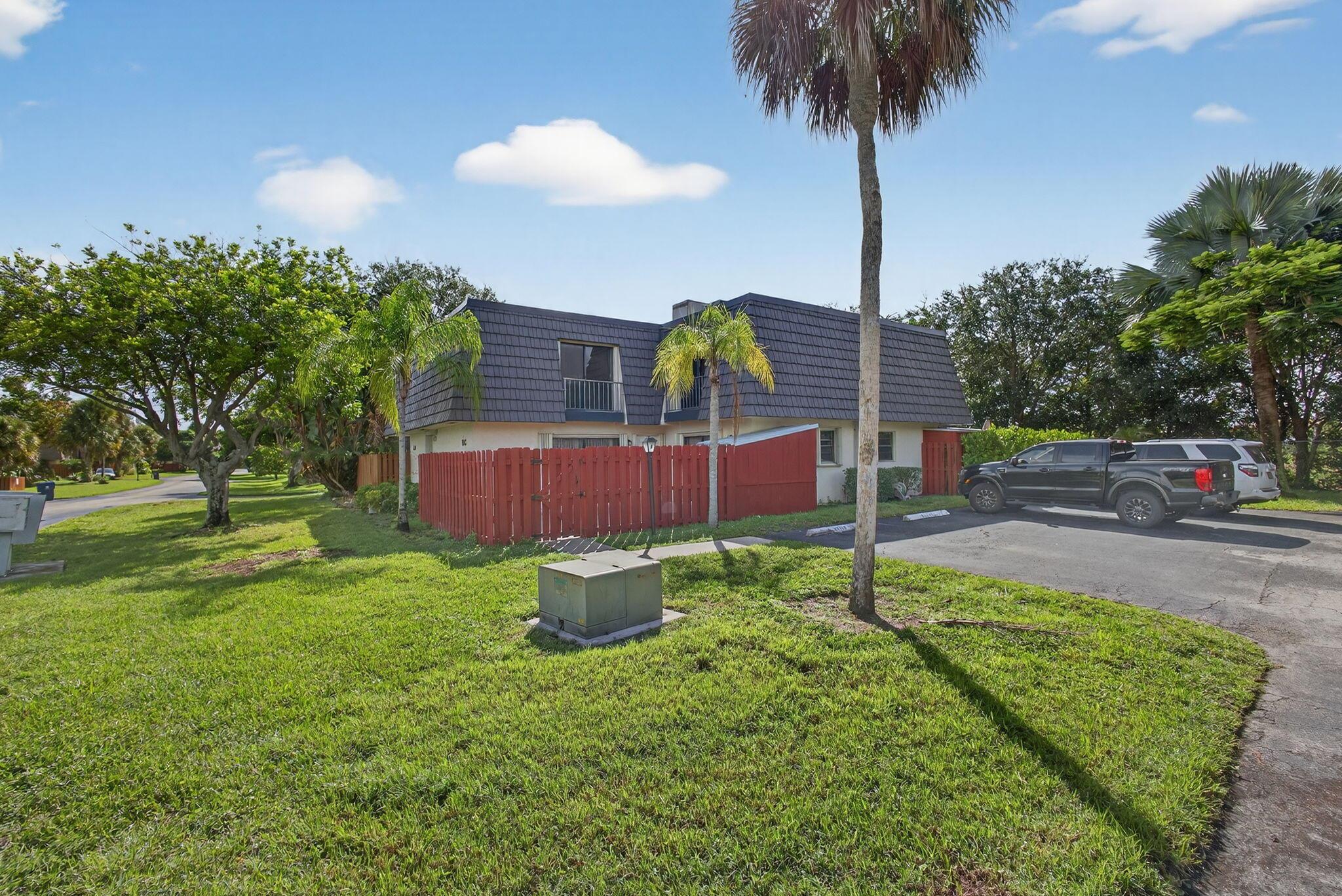 JUPITER LAKES TOWNHOMES C - Residential Lease