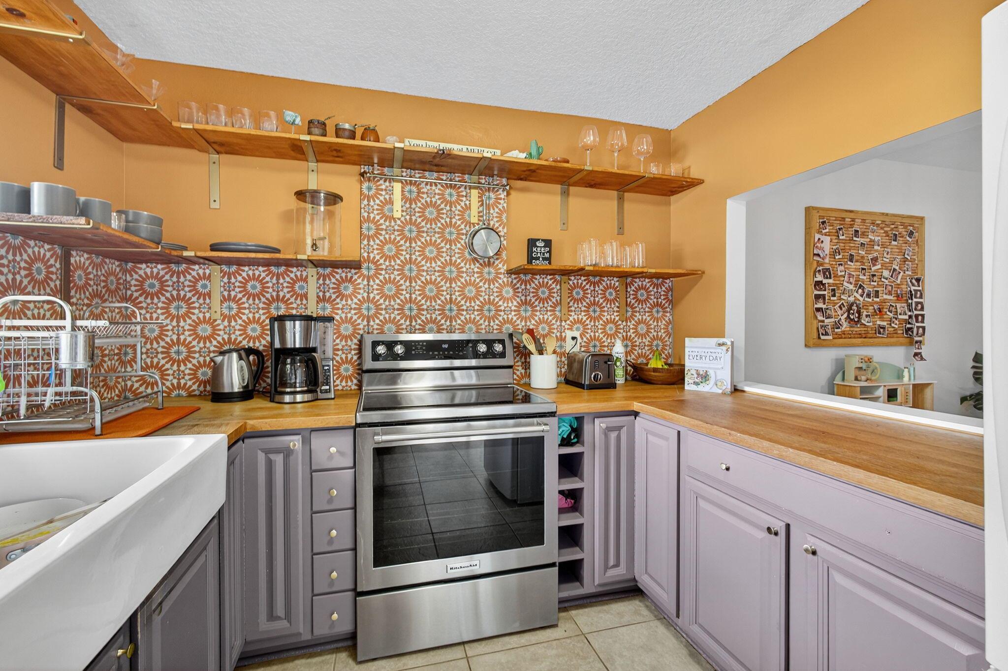 JUPITER LAKES TOWNHOMES C - Residential Lease