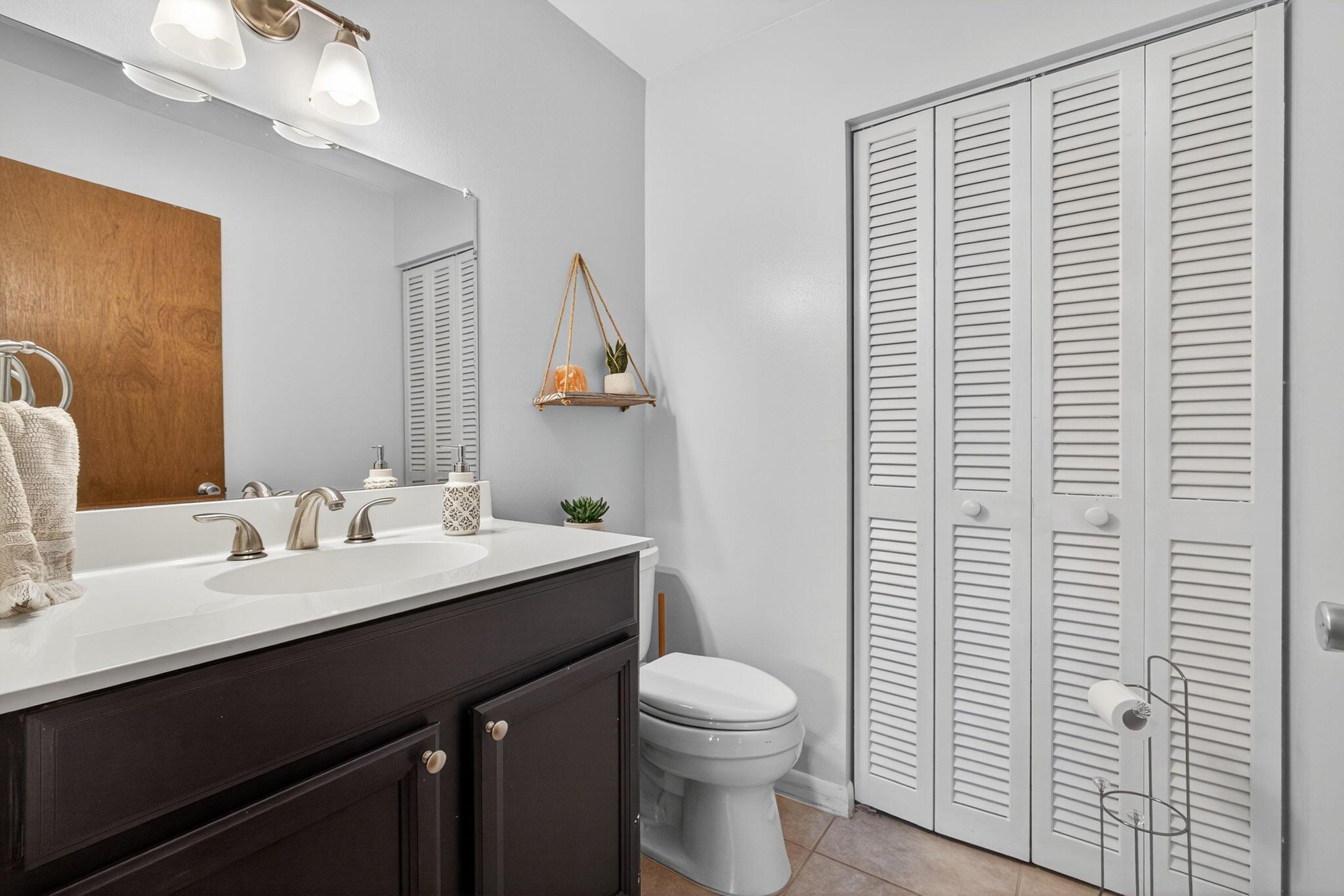 JUPITER LAKES TOWNHOMES C - Residential Lease