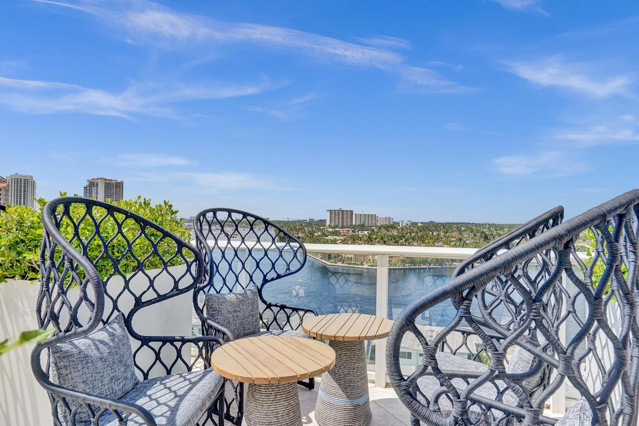 TIFFANY HOUSE CONDO - Residential