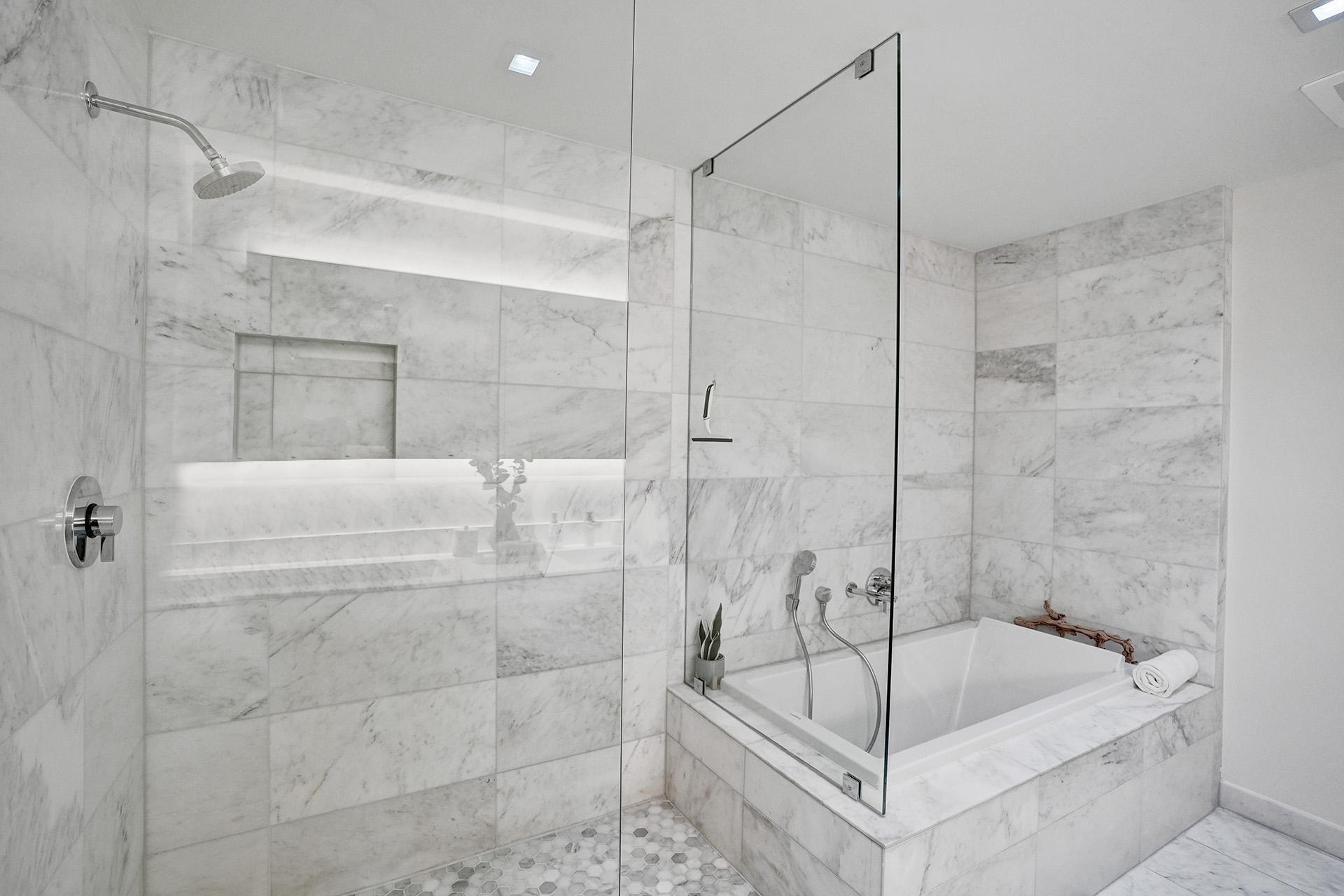 TIFFANY HOUSE CONDO - Residential