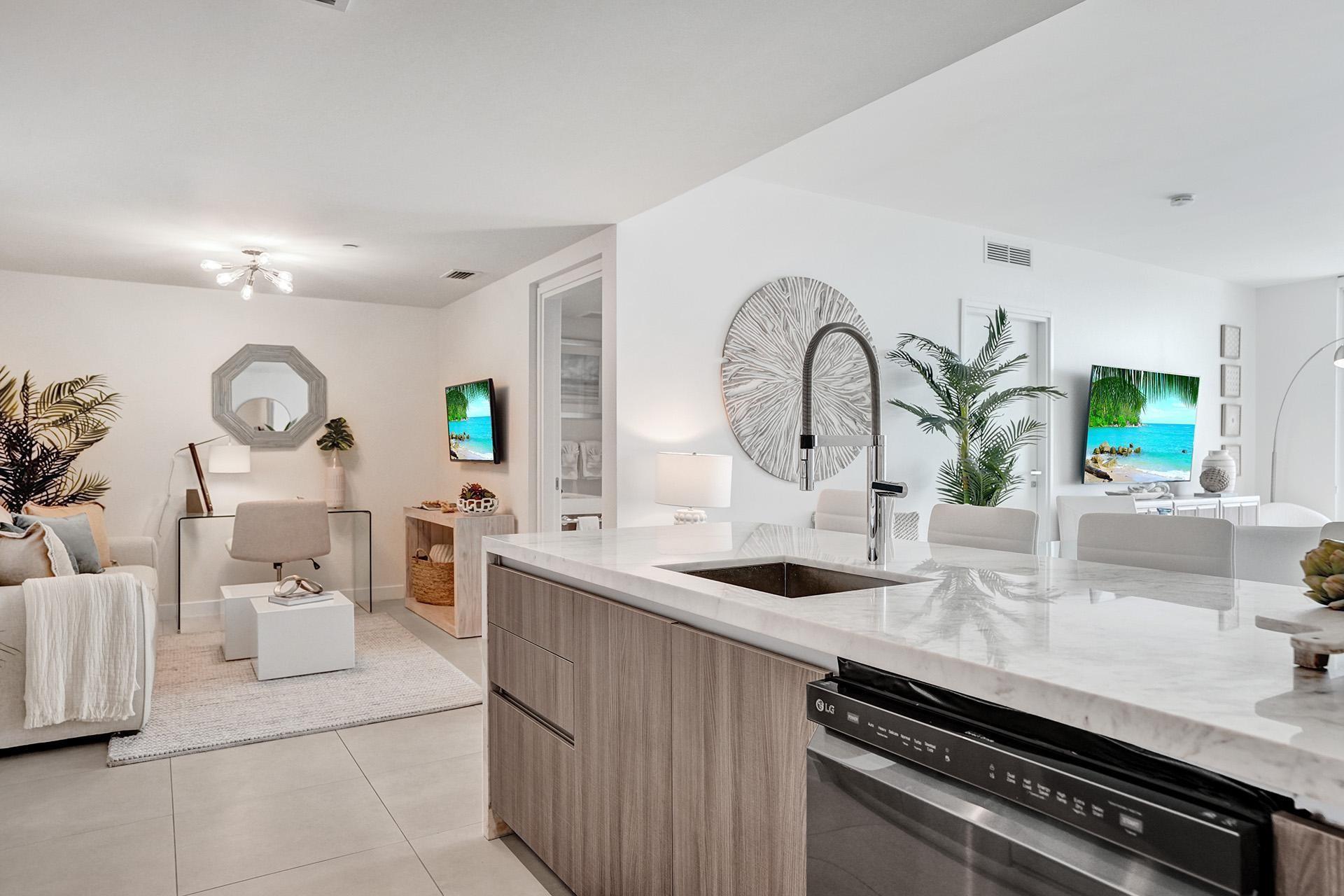 TIFFANY HOUSE CONDO - Residential