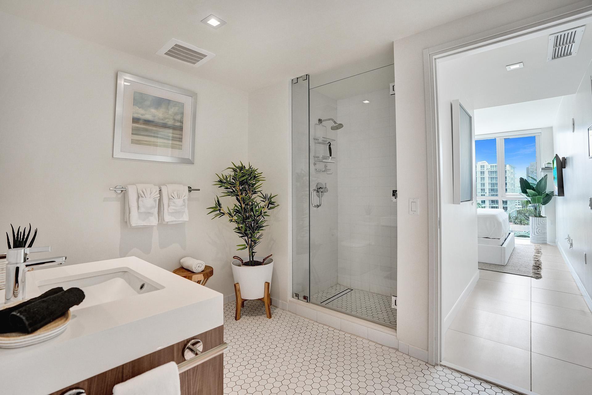 TIFFANY HOUSE CONDO - Residential