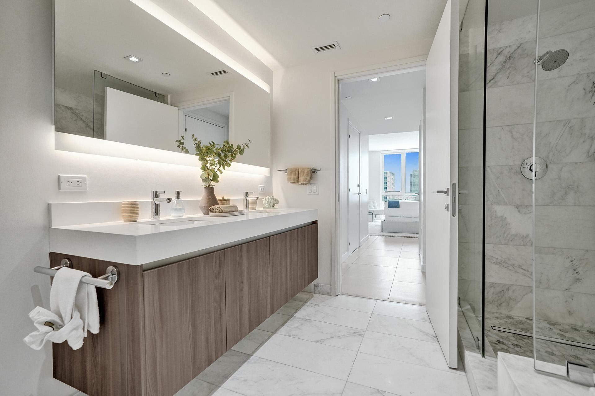 TIFFANY HOUSE CONDO - Residential