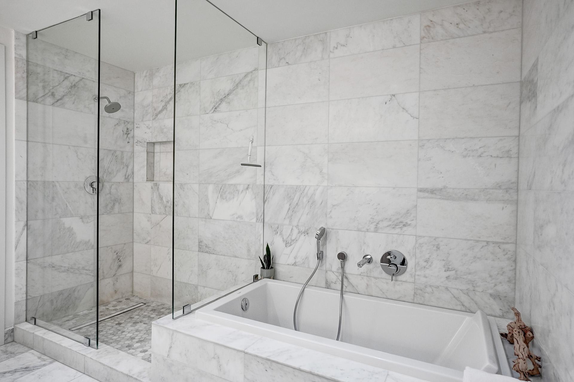 TIFFANY HOUSE CONDO - Residential