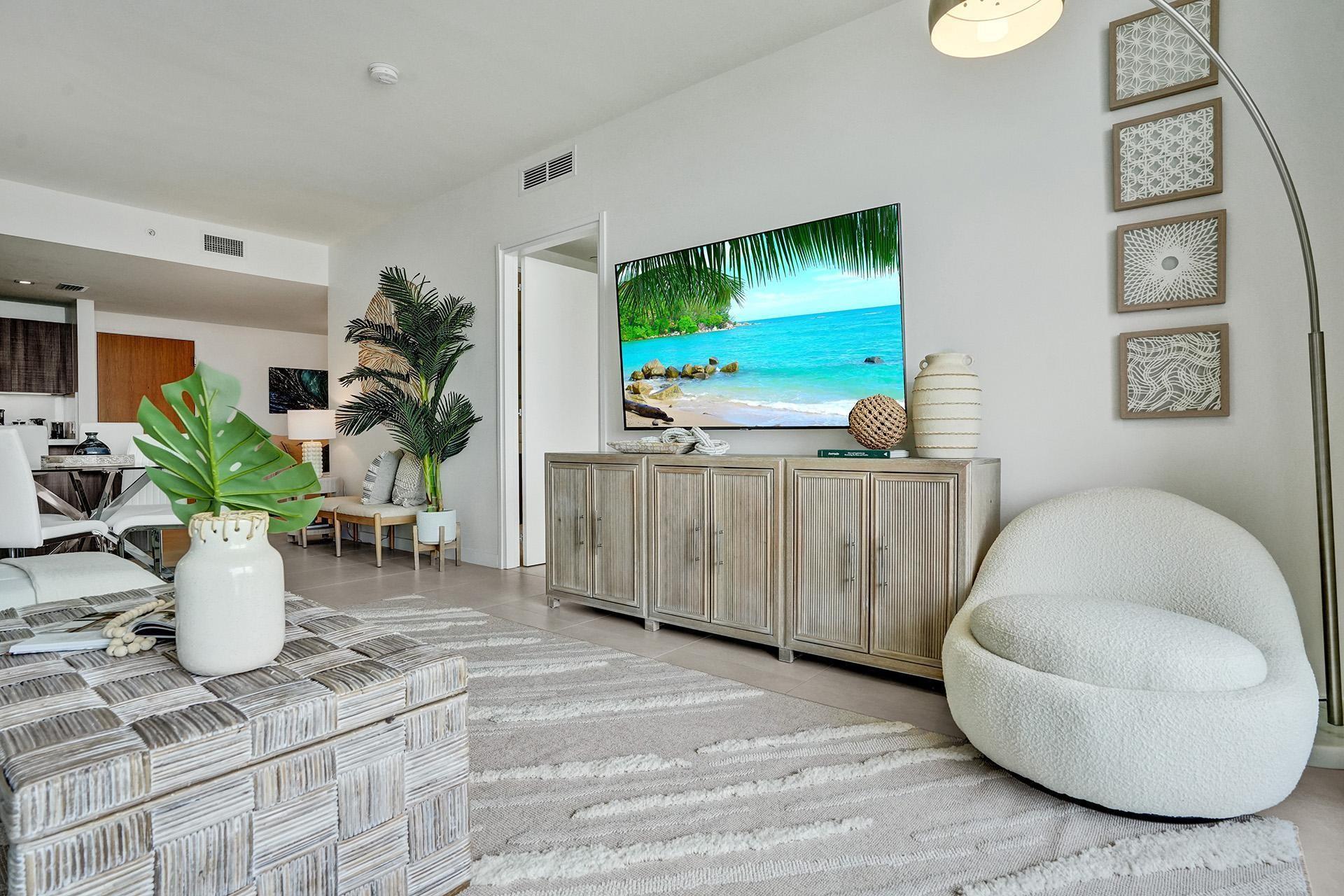 TIFFANY HOUSE CONDO - Residential