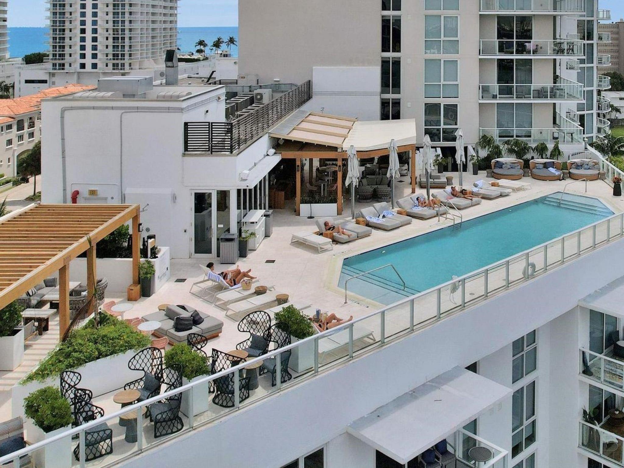 TIFFANY HOUSE CONDO - Residential