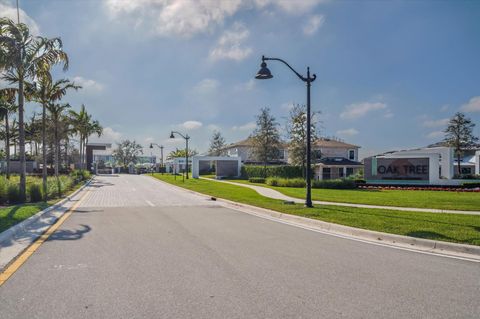 A home in Oakland Park