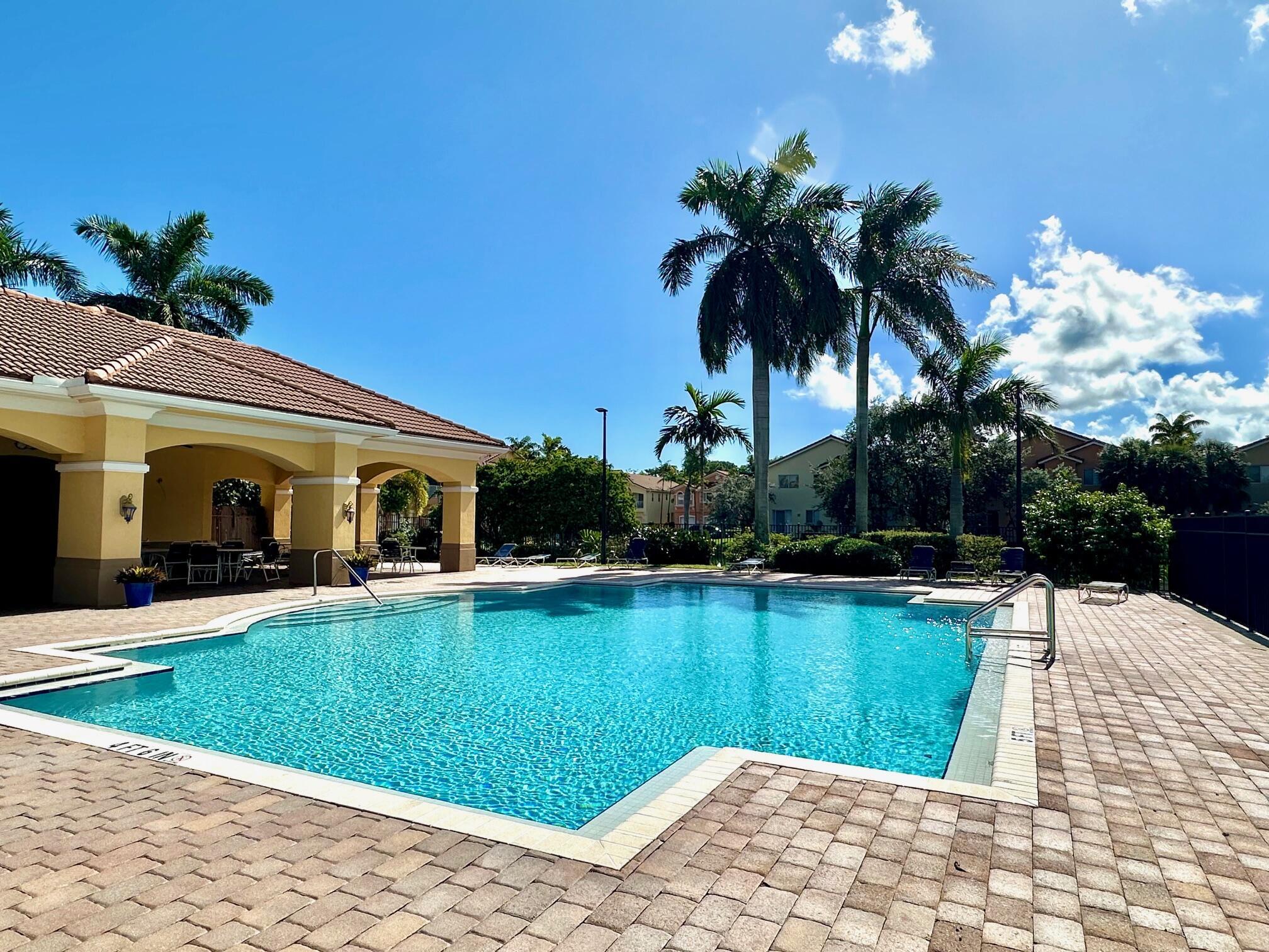 SIERRA BAY - Residential