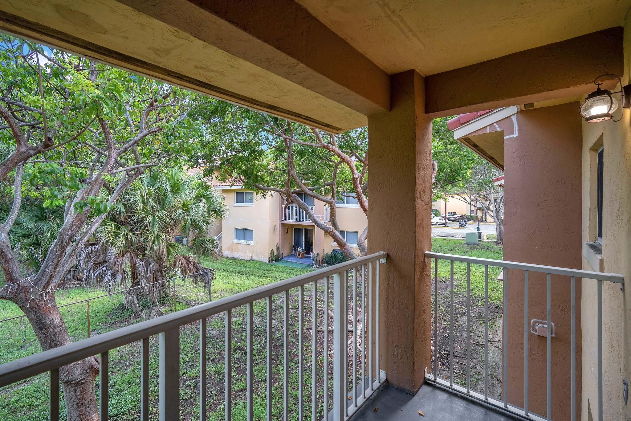 FAIRWAY VIEW - Residential Lease