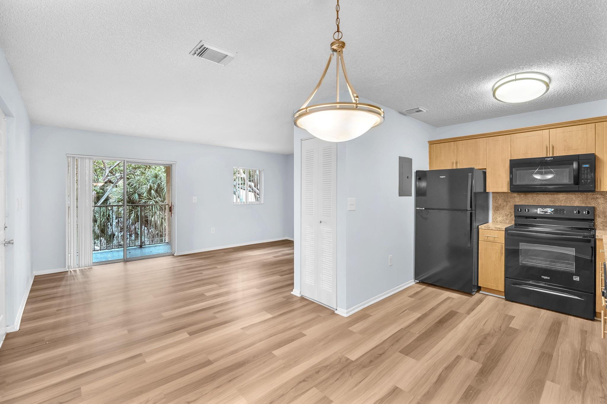 FAIRWAY VIEW - Residential Lease