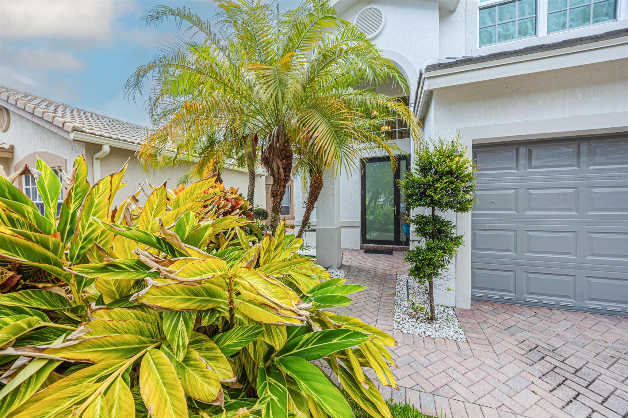 4814 Modern Drive