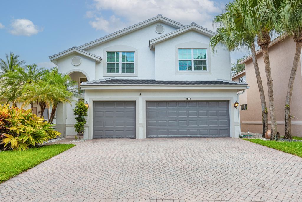 Photo of 4814 Modern Drive, Delray Beach, FL 33445 (MLS # R11104500)