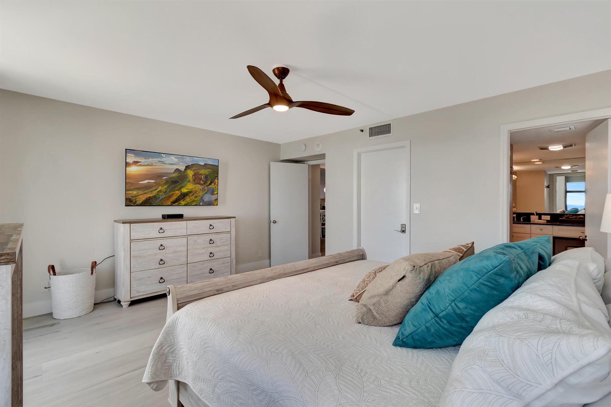 CASUARINA CONDO - Residential