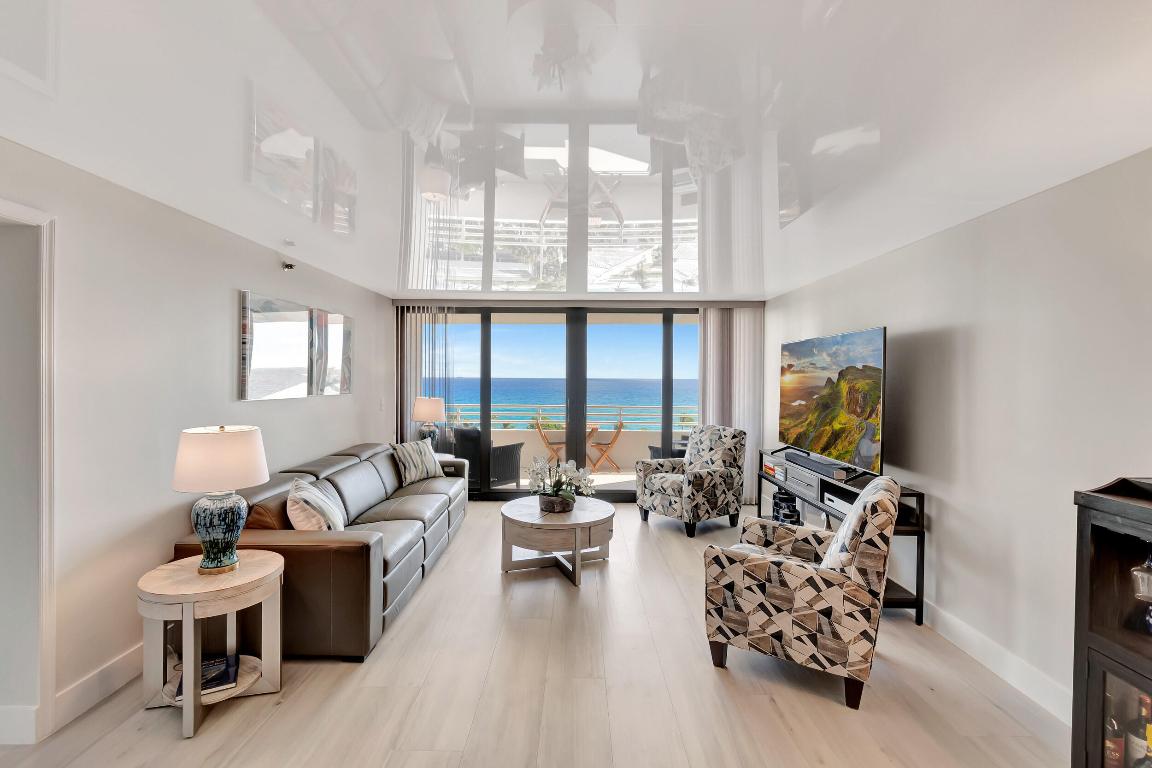 CASUARINA CONDO - Residential