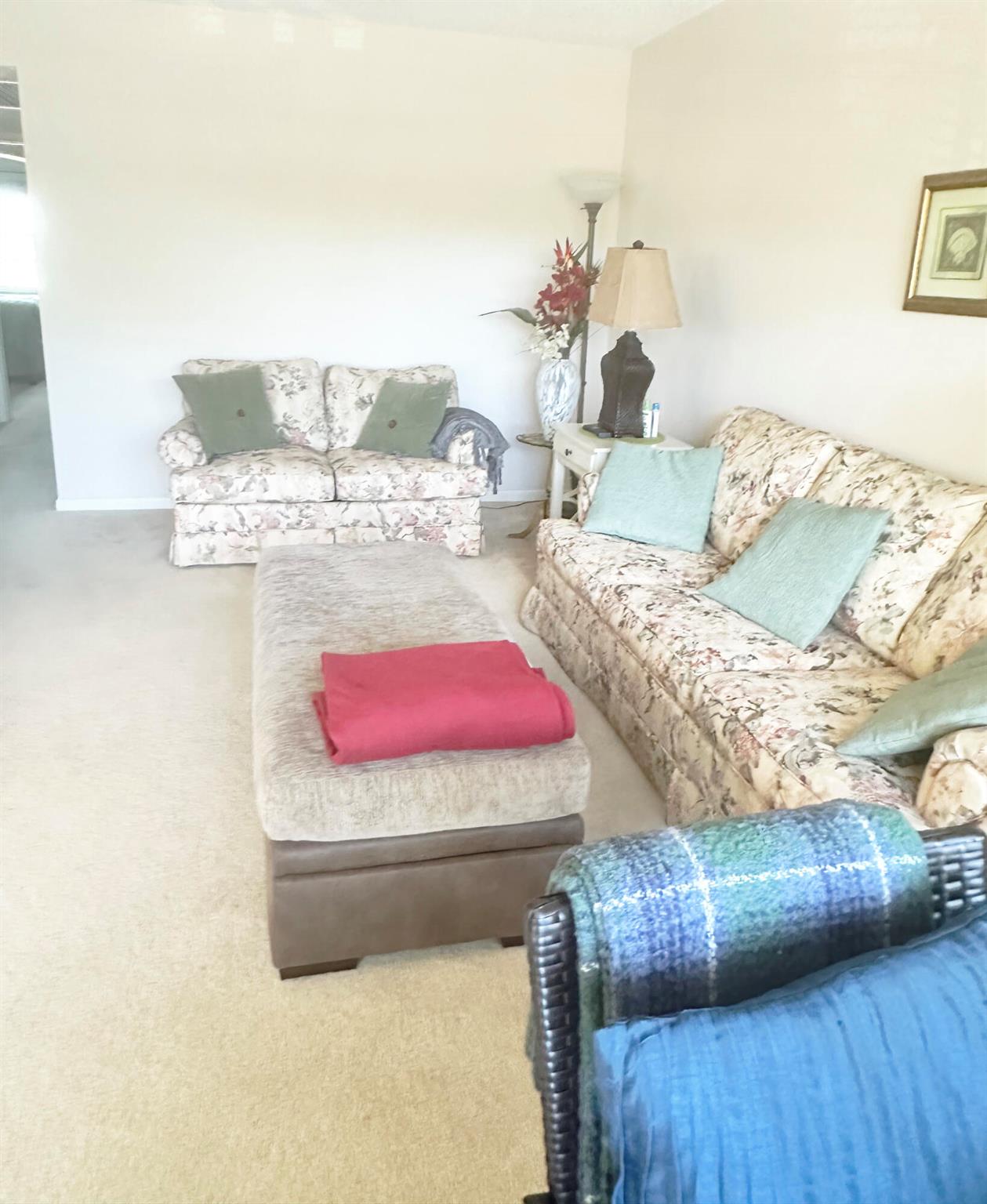 View photos, virtual tours, details... 3097 Newport S 3097