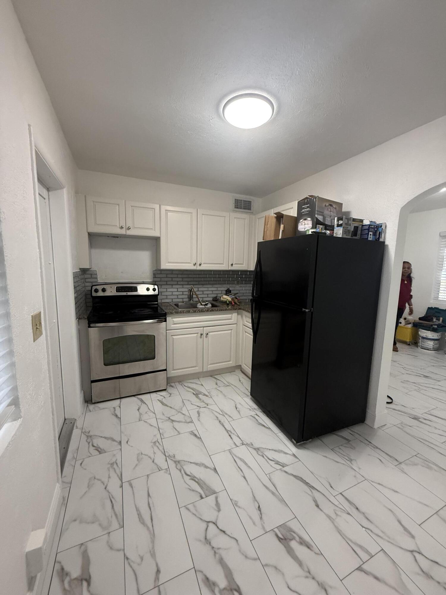 LAKE WORTH TOWN OF - Residential Lease