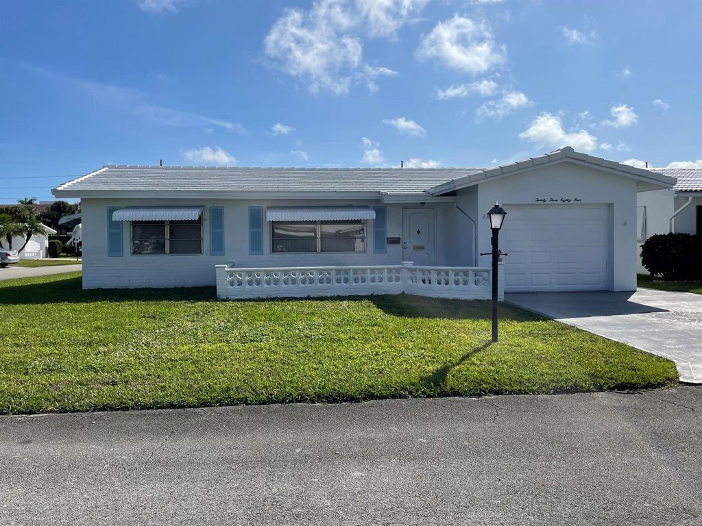 Photo of 2384 SW 13th Terrace, Boynton Beach, FL 33426 (MLS # R11060216)