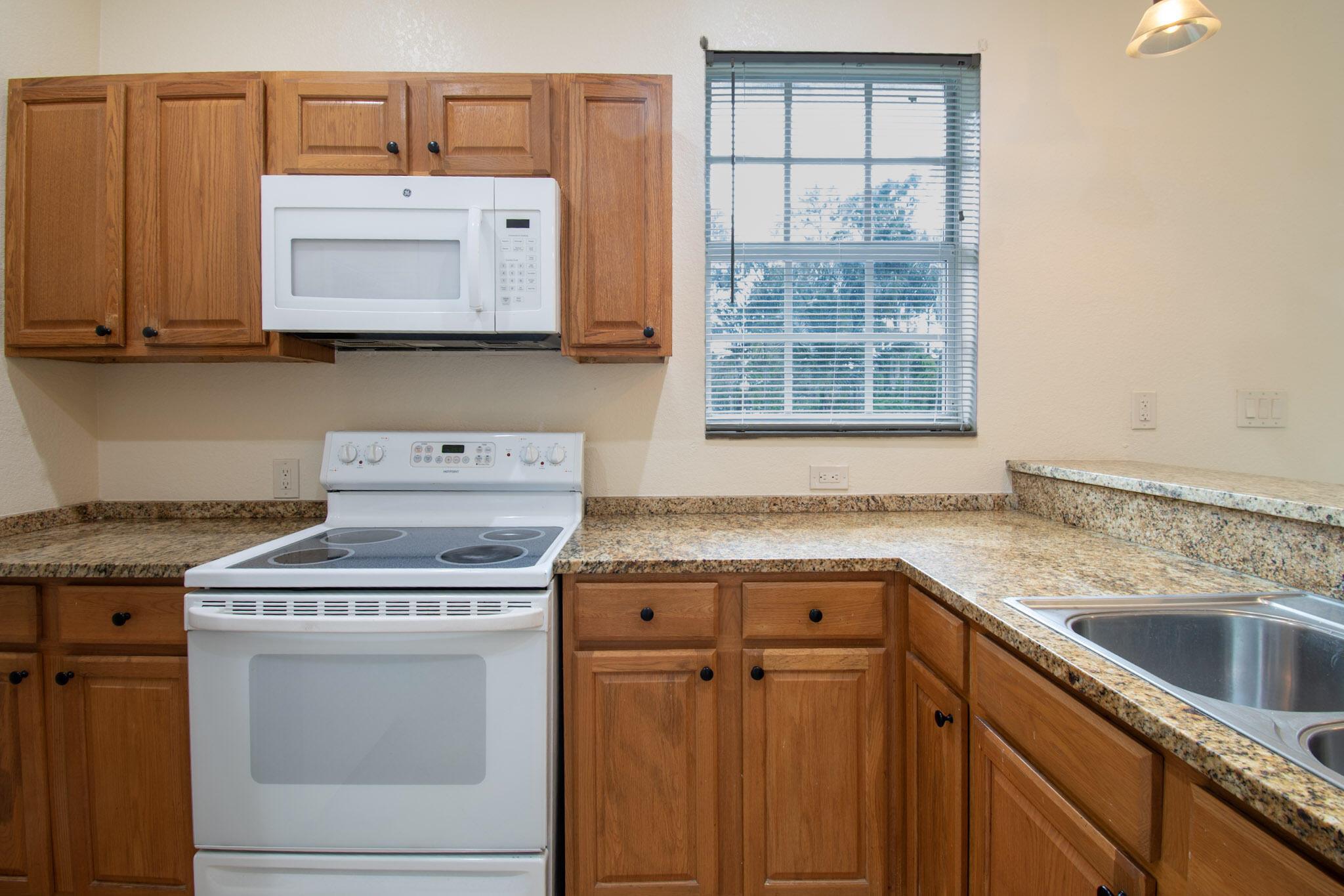 12094 Citrus Grove Boulevard