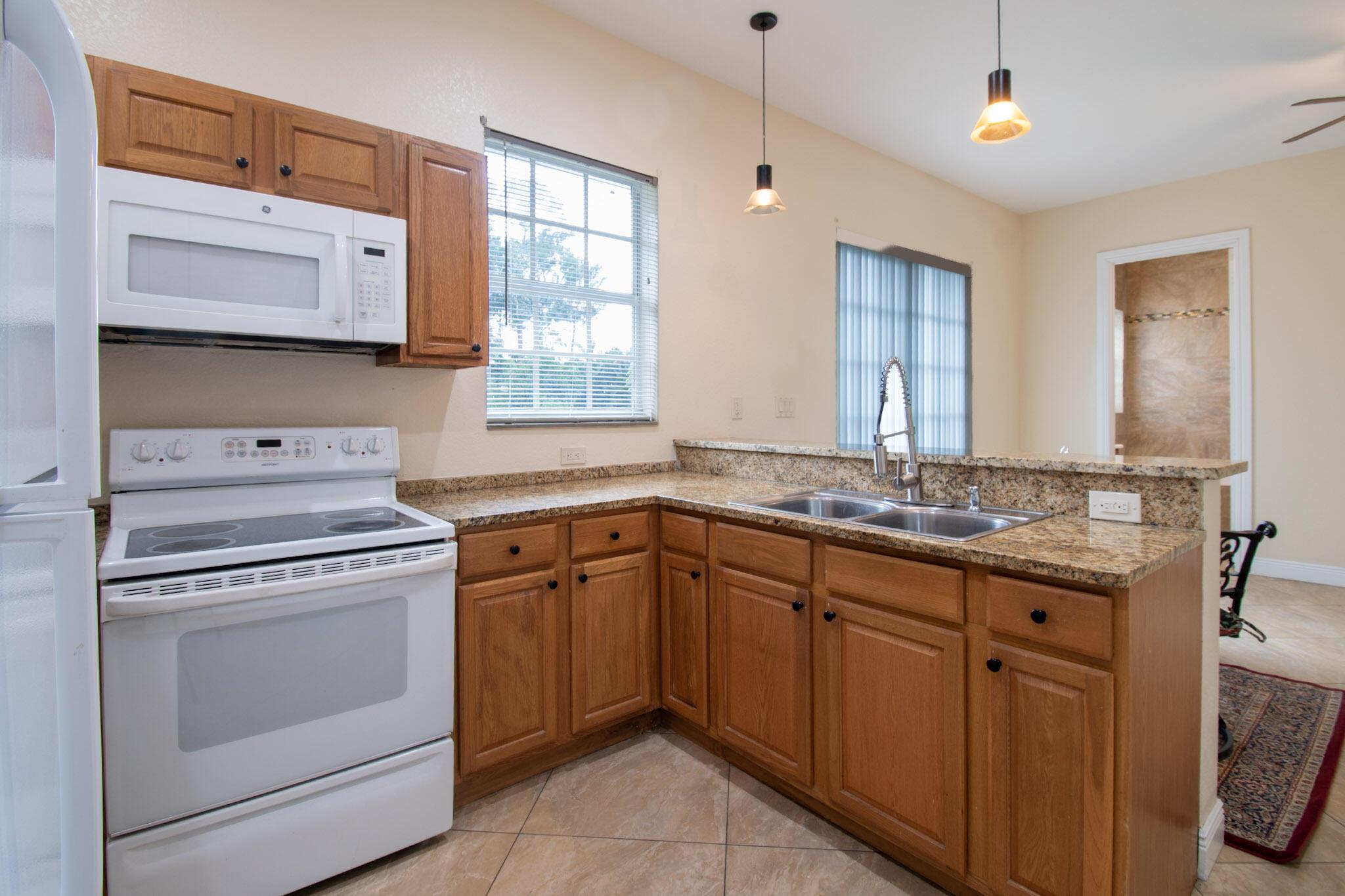 12094 Citrus Grove Boulevard
