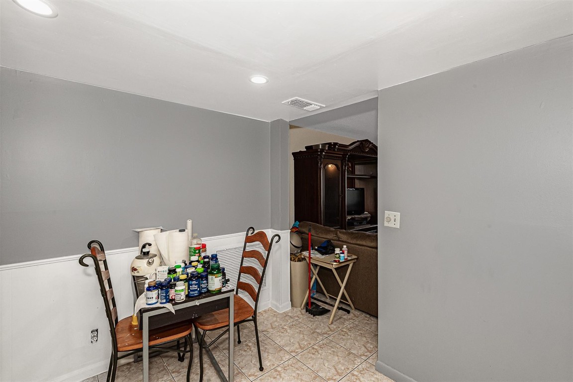 Paradise Gardens Sec 4 76 - Residential