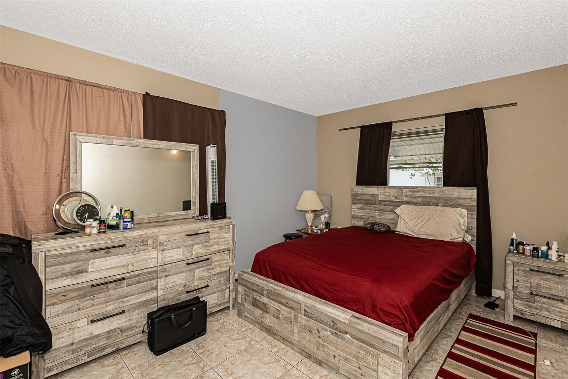 Paradise Gardens Sec 4 76 - Residential