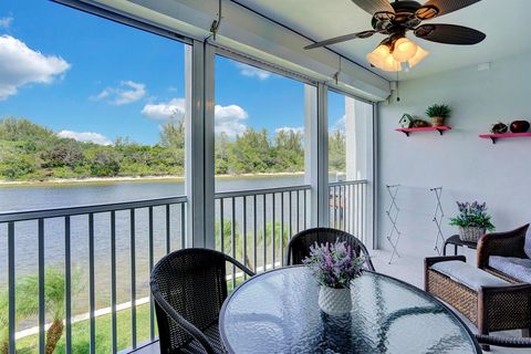 A home in Deerfield Beach