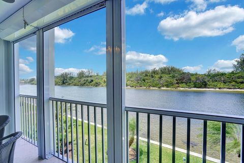 A home in Deerfield Beach