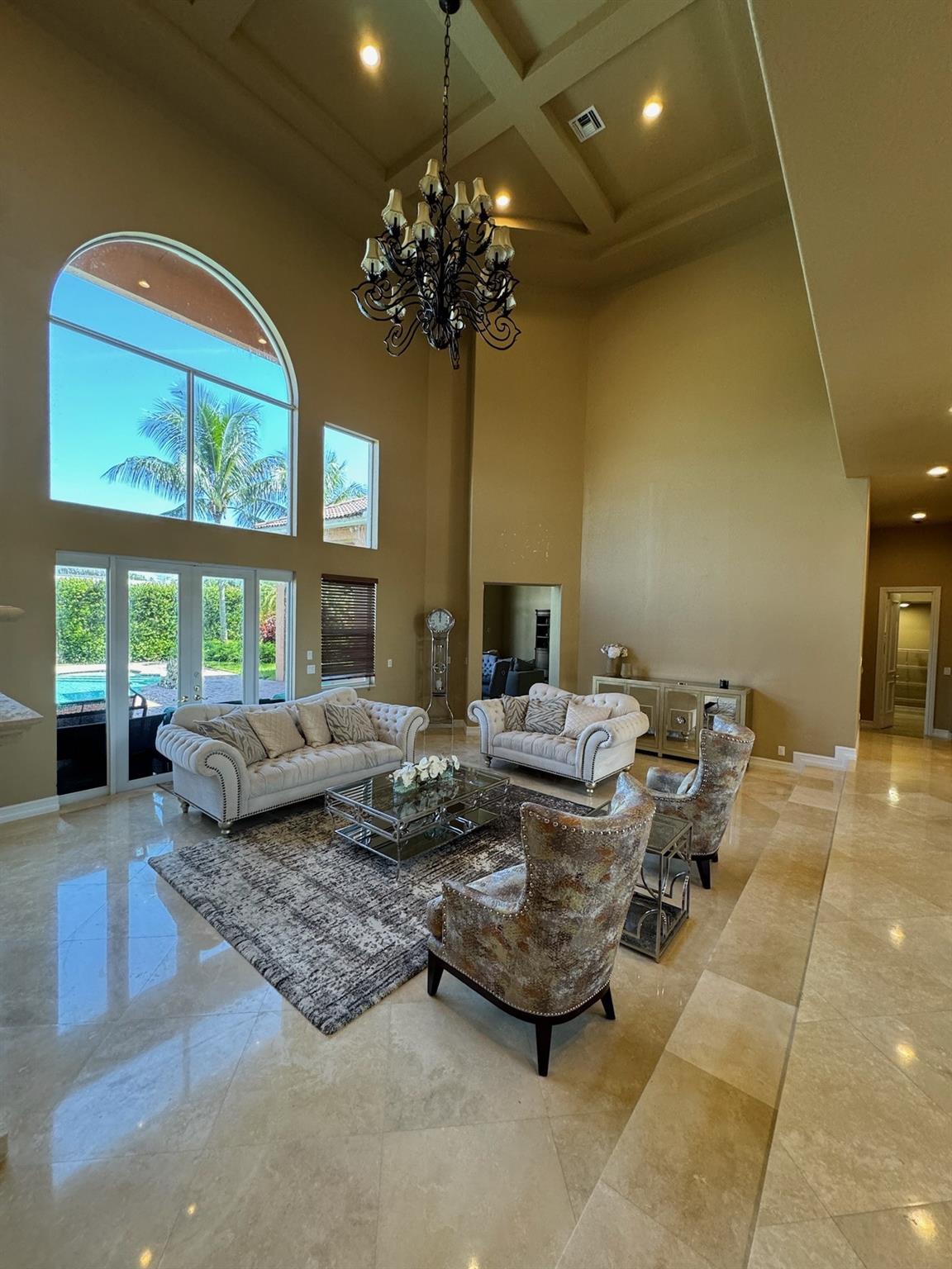 12481 N STONEBROOK CR
