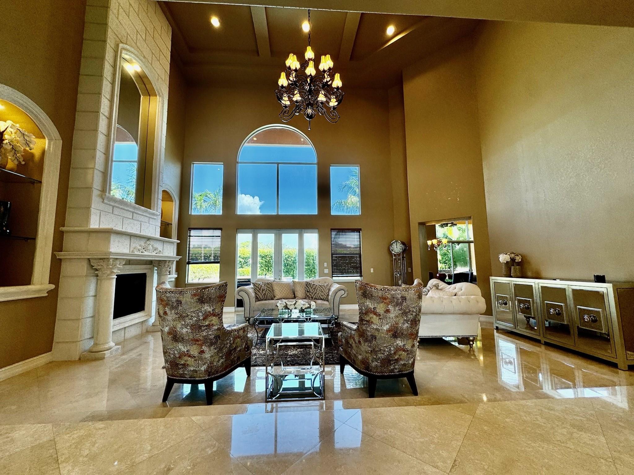 12481 N STONEBROOK CR