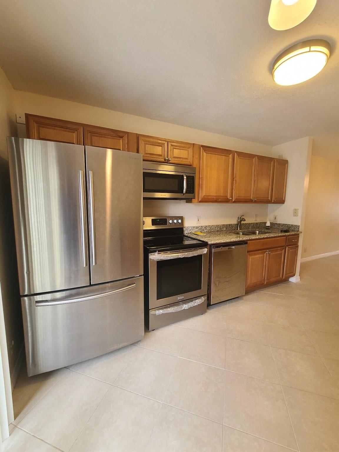 FOREST GLEN - Residential Lease