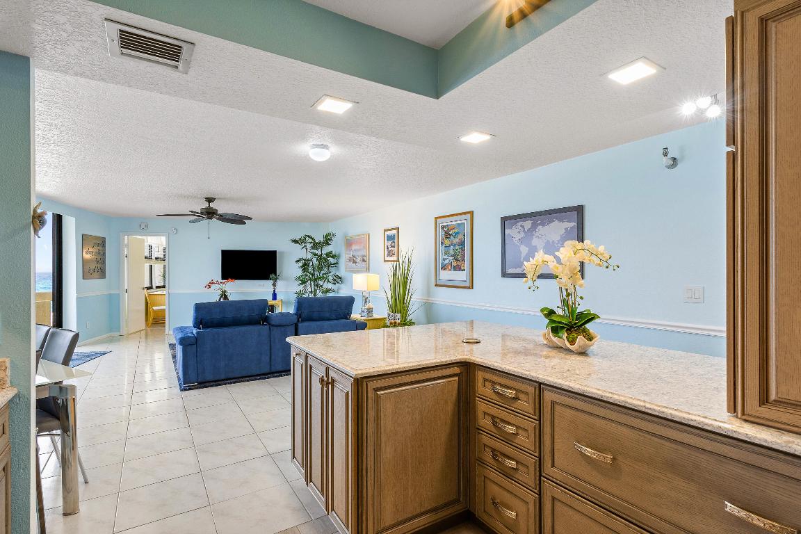 Phoenix Towers - Residential