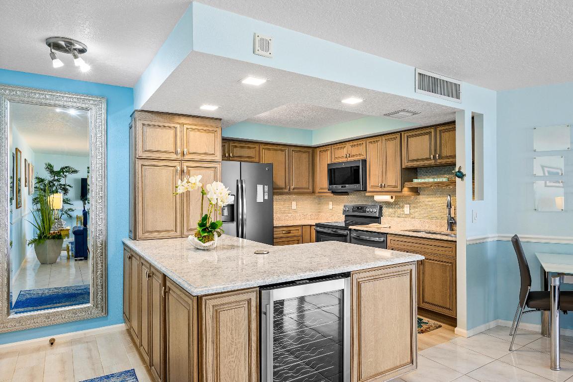 Phoenix Towers - Residential