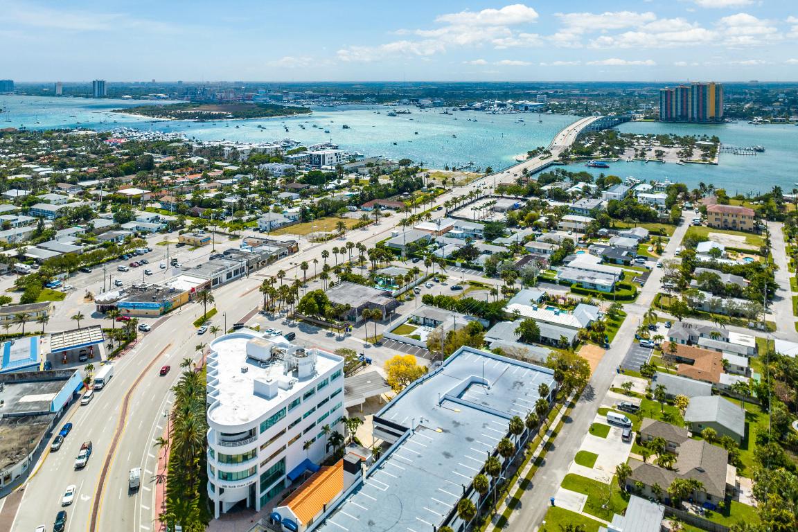 Phoenix Towers - Residential