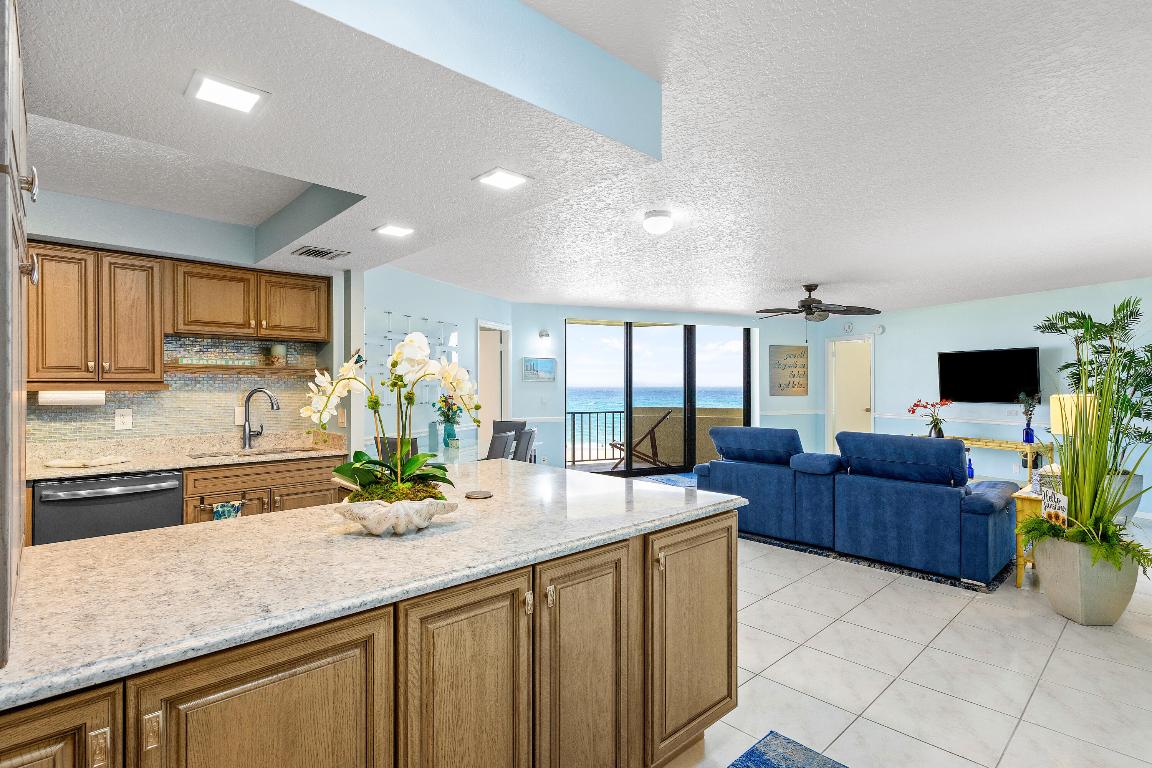 Phoenix Towers - Residential