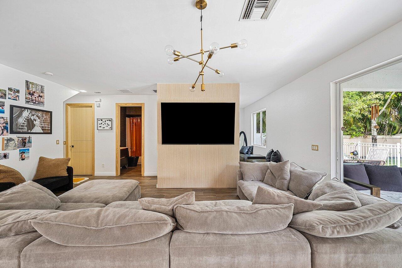 The Vistas - Residential