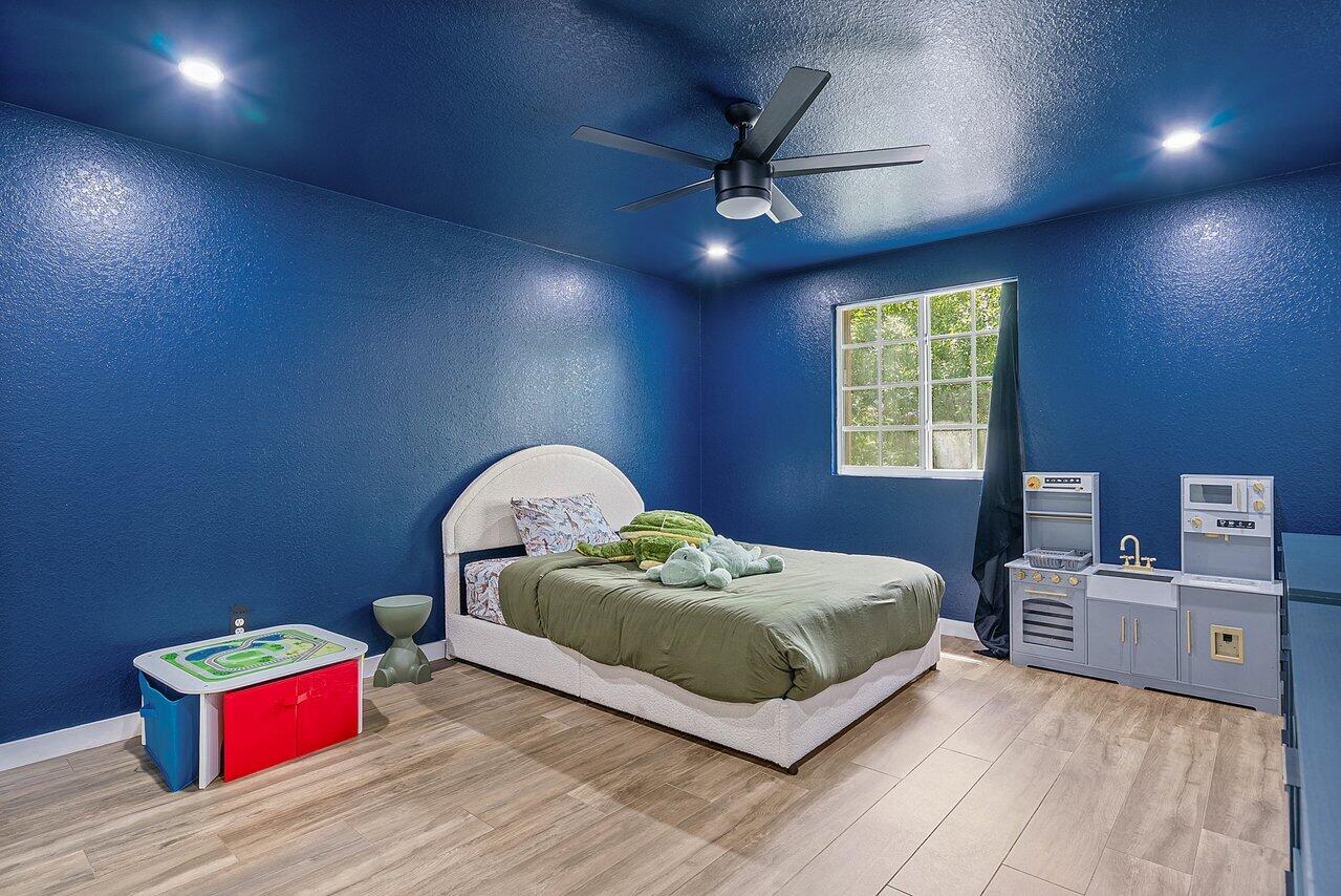 The Vistas - Residential