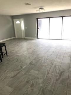 CHATELAINE - Residential Lease