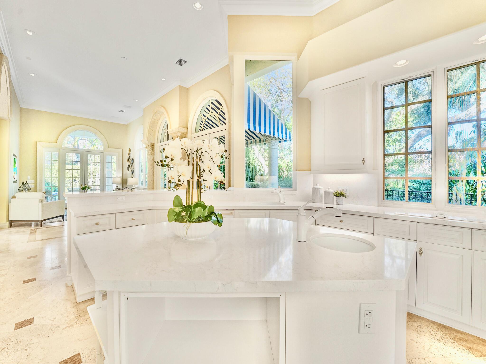 ADDISON ESTATES - Residential