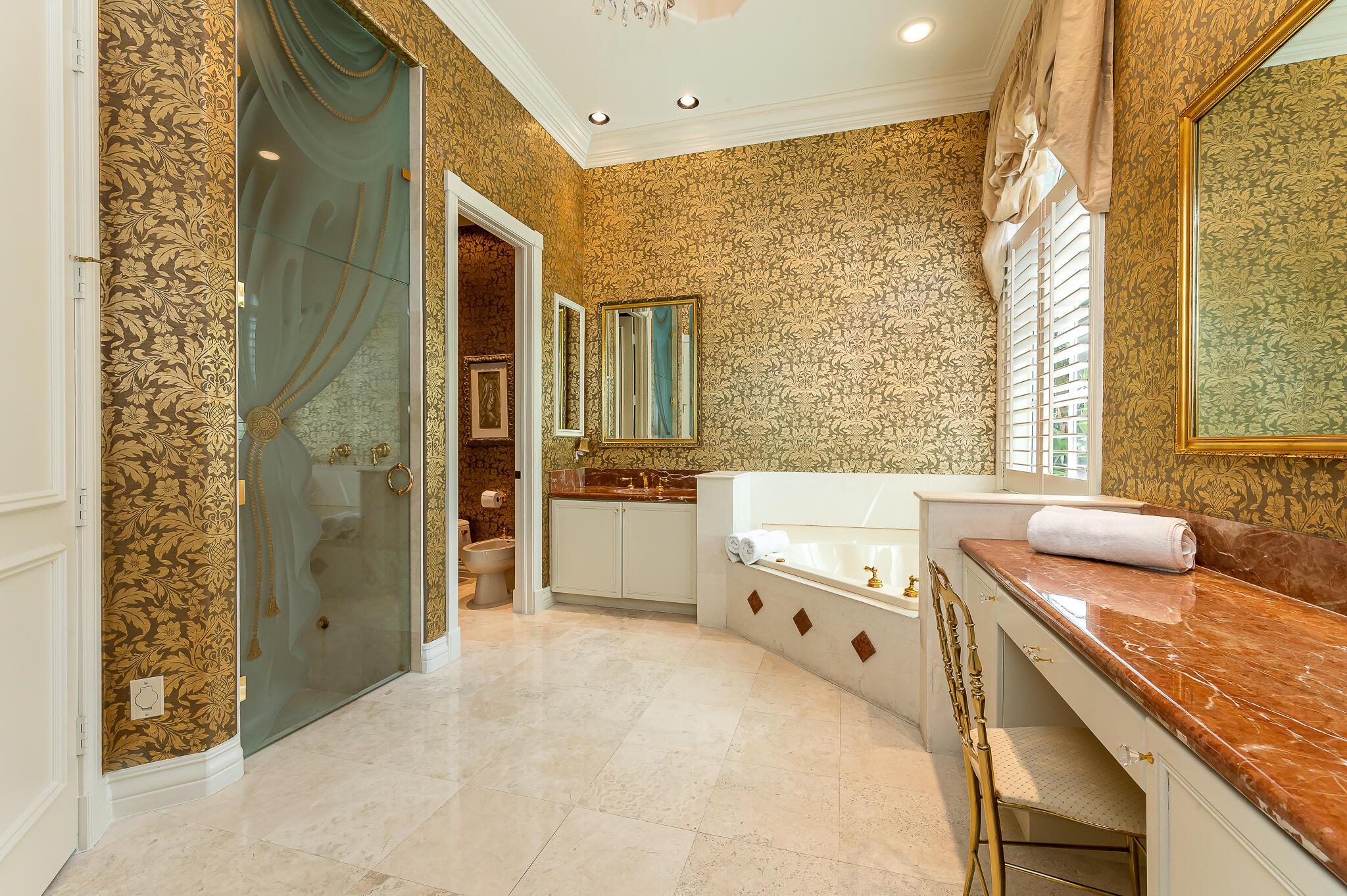 ADDISON ESTATES - Residential