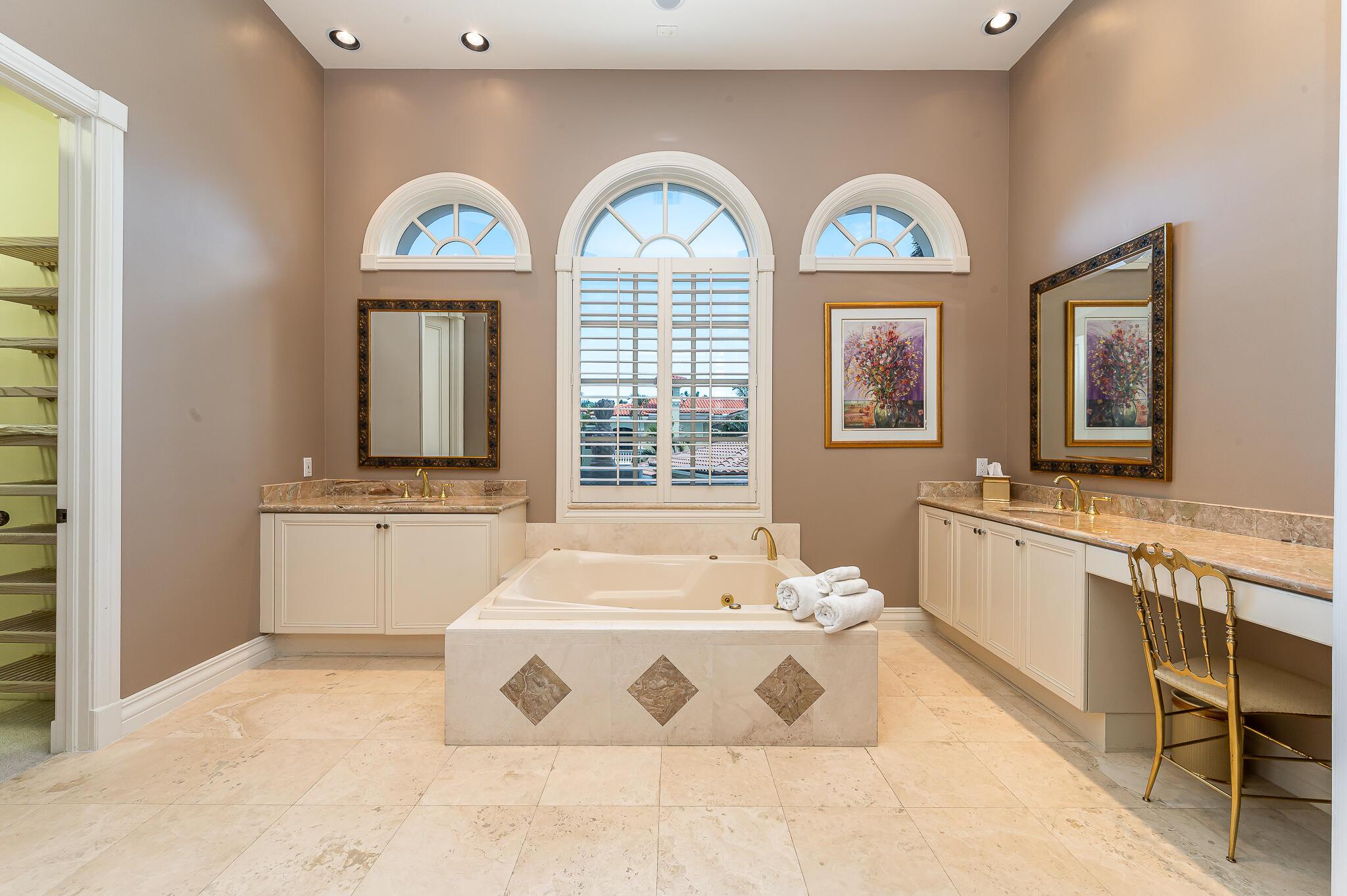 ADDISON ESTATES - Residential