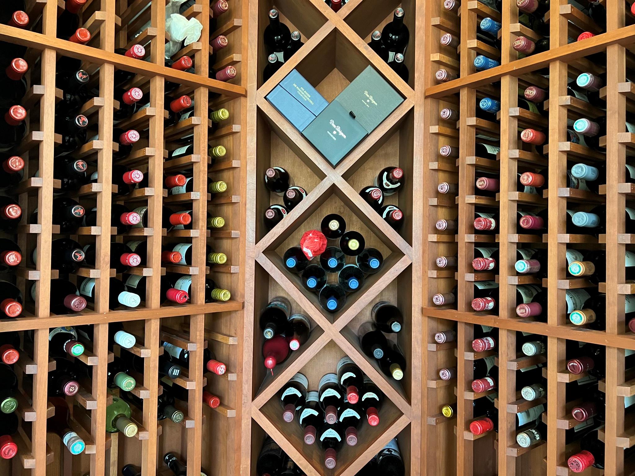 ADDISON ESTATES - Residential