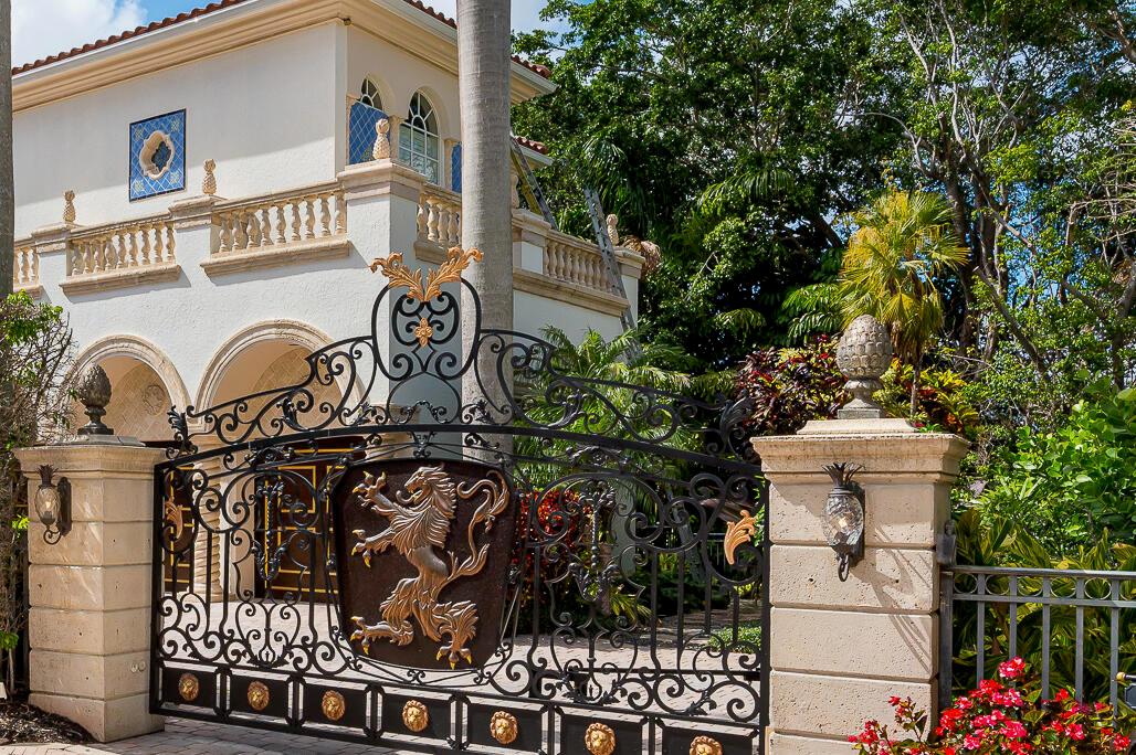 ADDISON ESTATES - Residential