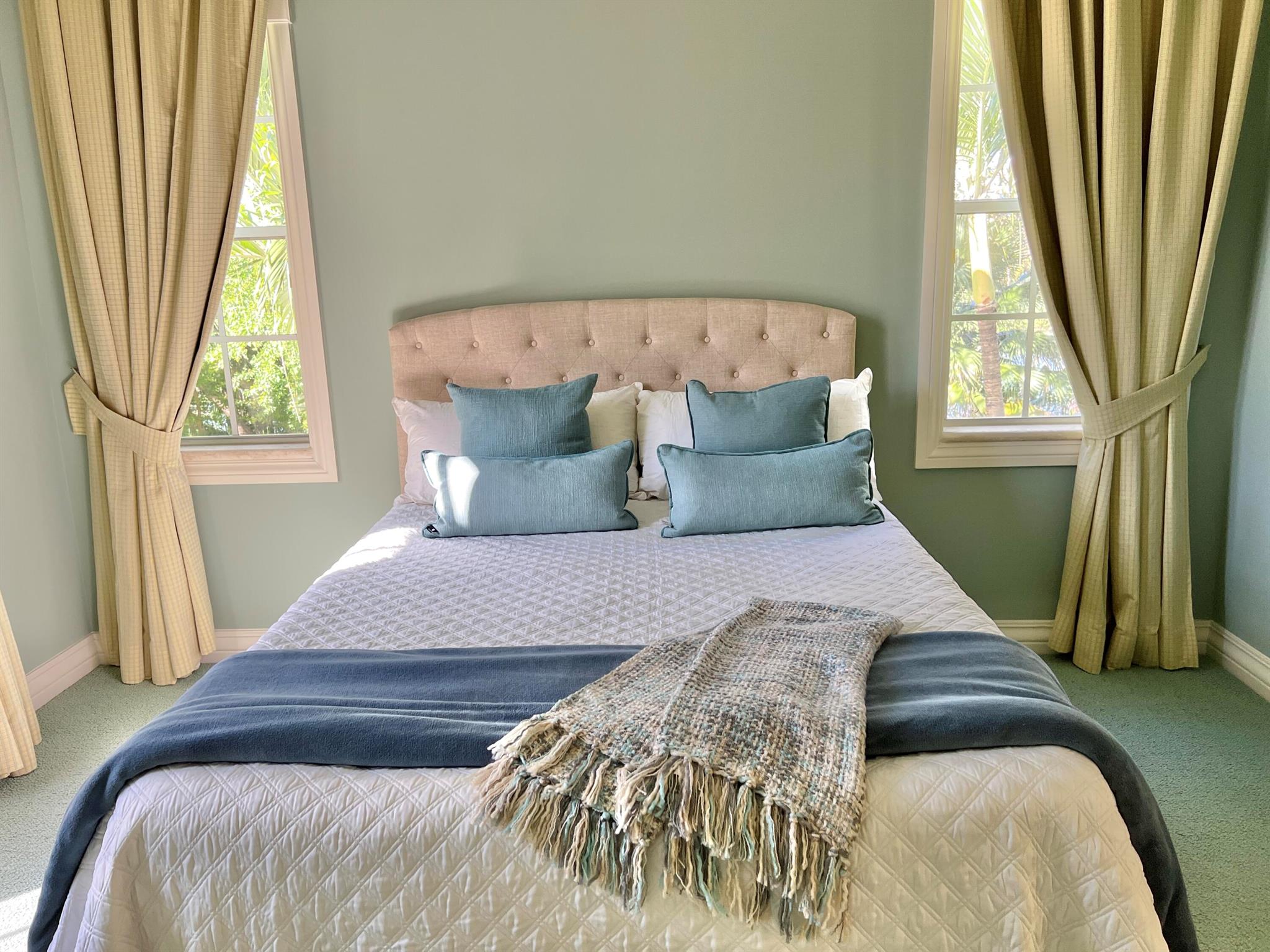 ADDISON ESTATES - Residential